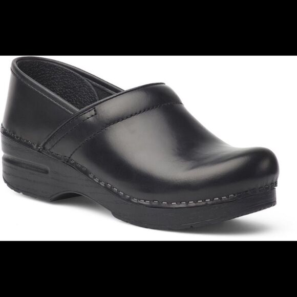 Dansko Matte Black Cabrio Clogs - Picture 1 of 8